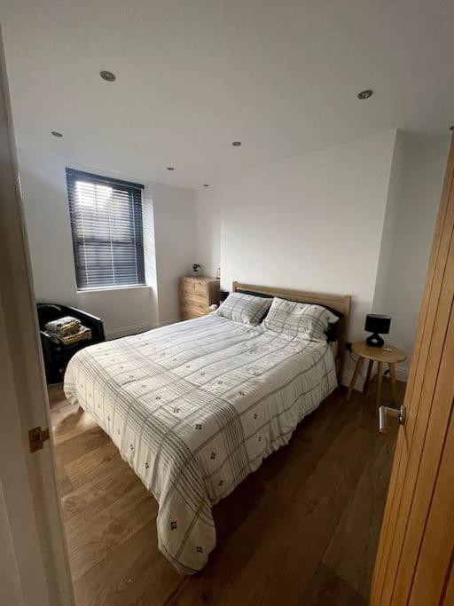 Apartmán Abergavenny Center 2-Bed Flat Exteriér fotografie