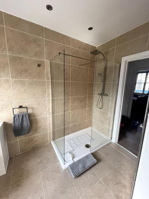 Apartmán Abergavenny Center 2-Bed Flat Exteriér fotografie