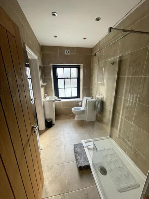 Apartmán Abergavenny Center 2-Bed Flat Exteriér fotografie